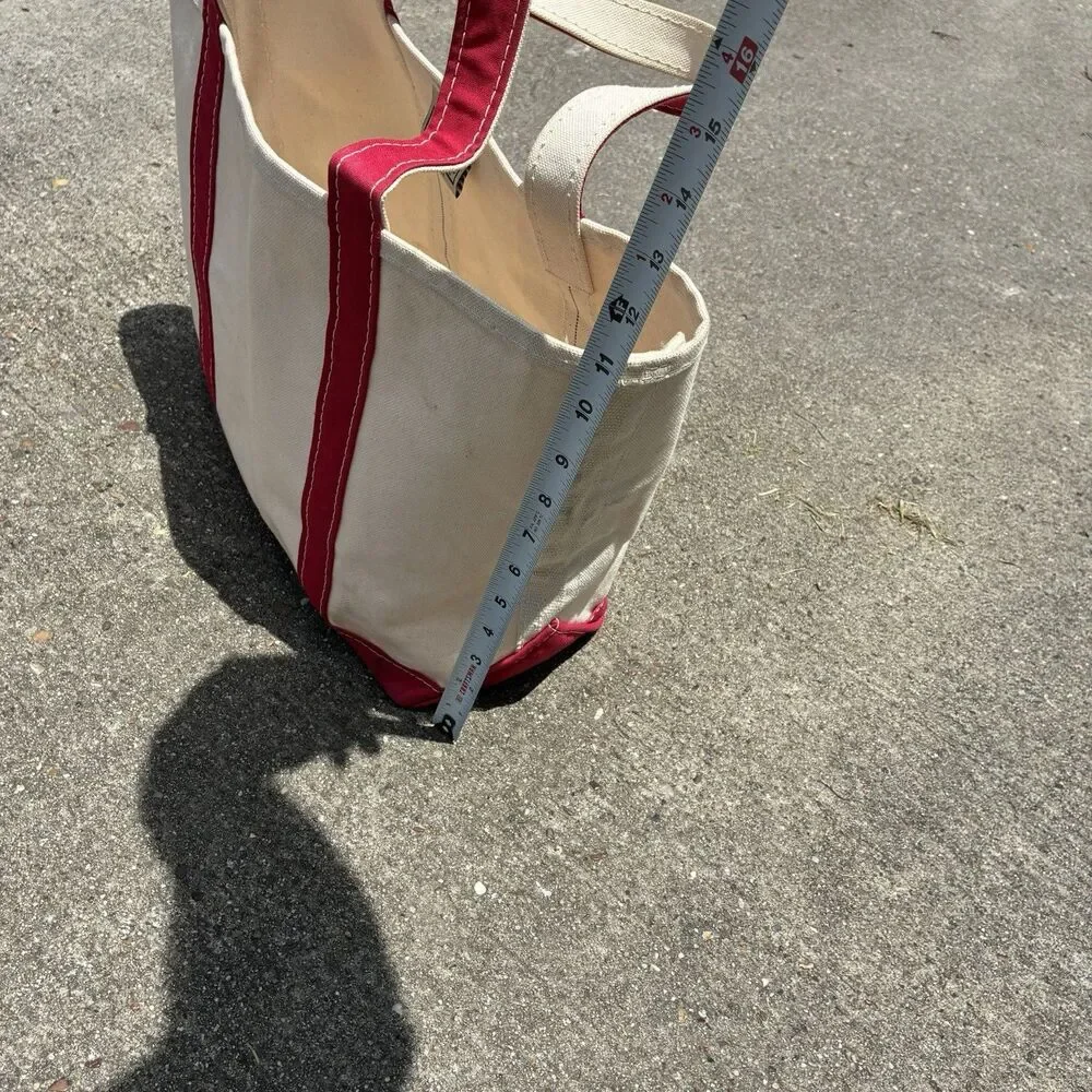 Vtg Medium Size Boat And Tote L L Bean Stiff Canvas Made In USA 11”x 12”x 5.5”